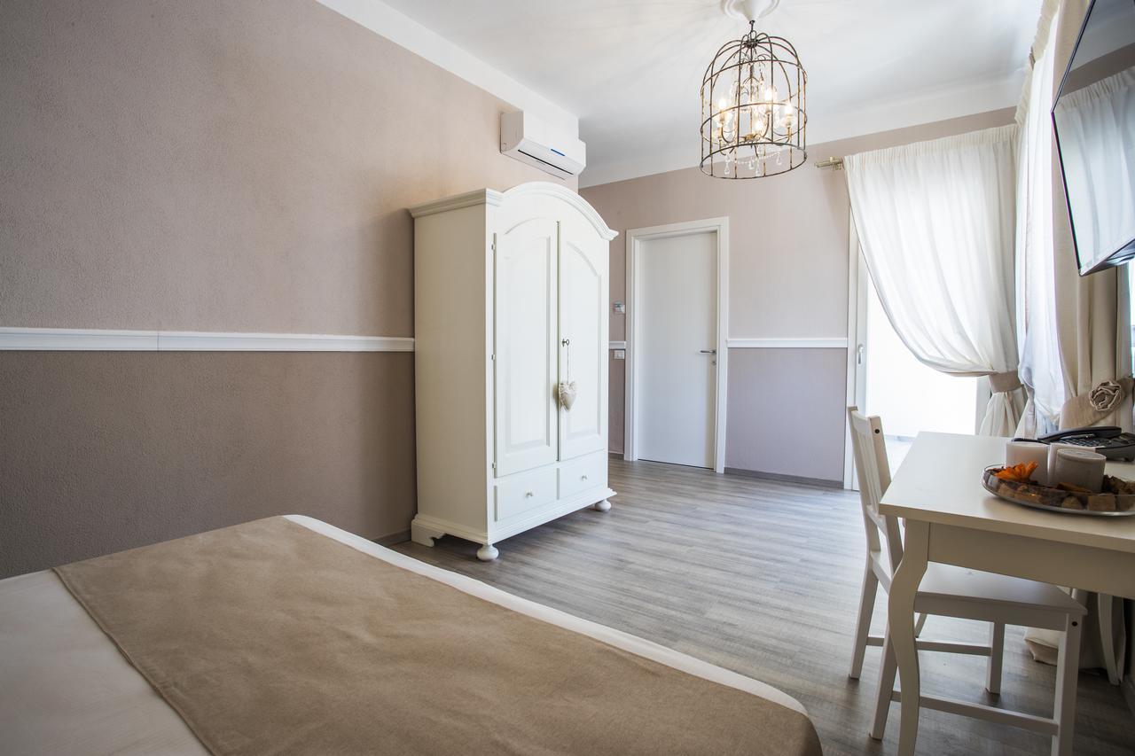 Les Suites Magnolia Olbia Eksteriør bilde