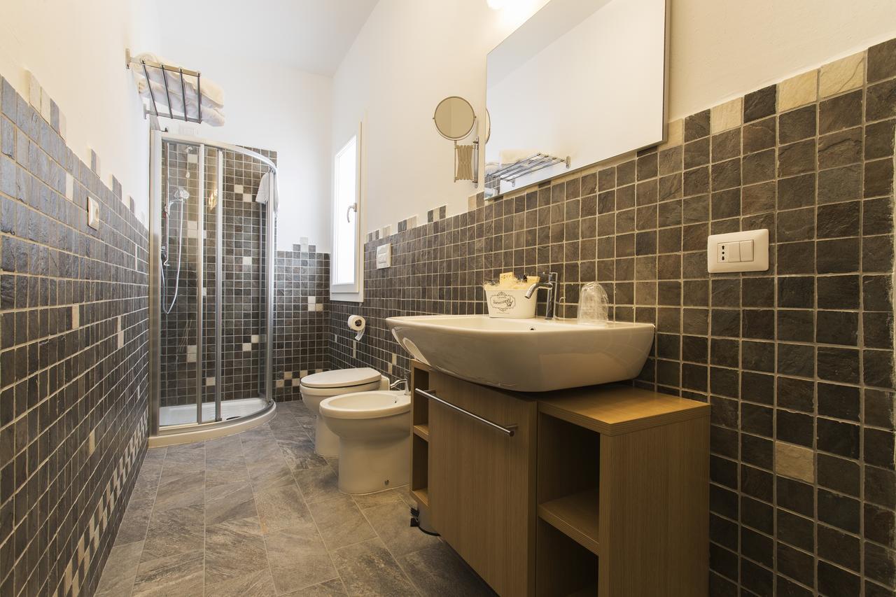 Les Suites Magnolia Olbia Eksteriør bilde