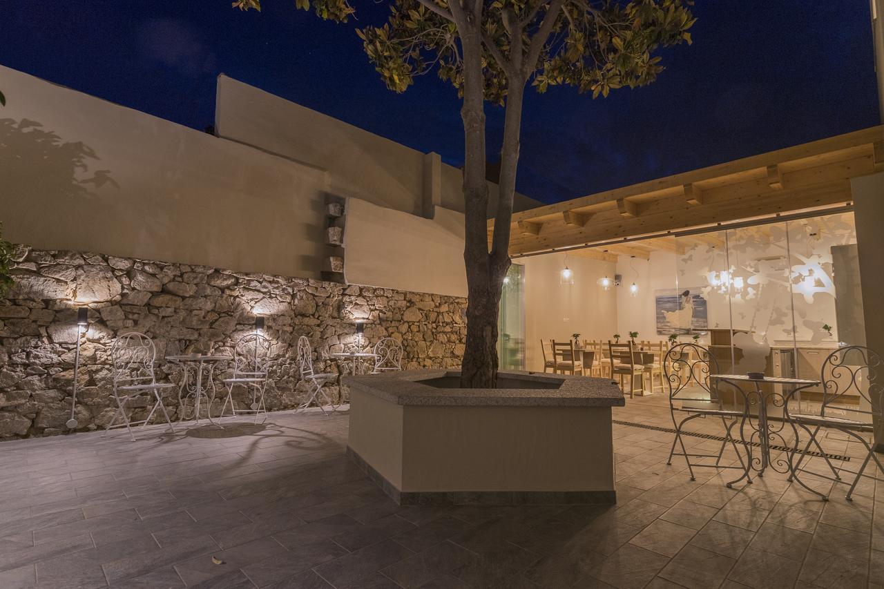 Les Suites Magnolia Olbia Eksteriør bilde